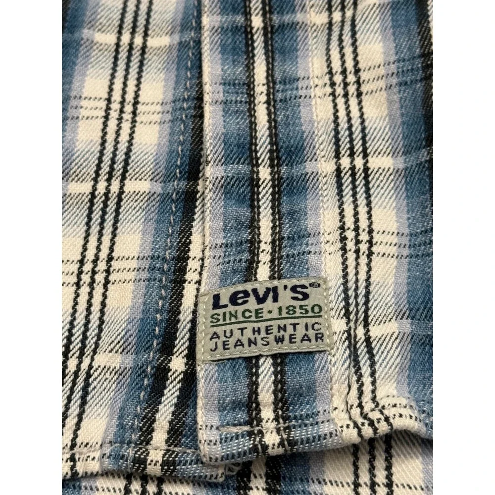 VTG Levis Mens XL Blue Plaid Flannel Button Down Shirt Metal Button 90s Grunge